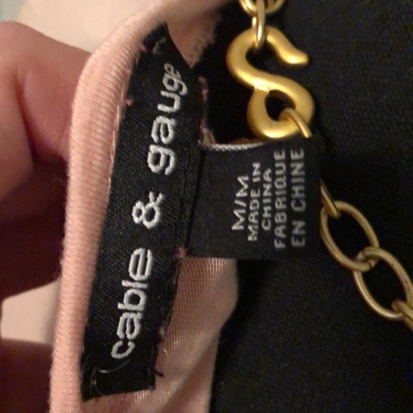 Cable & Gauge Short Sleeve-Flutter Sleeve Pink Top Medium - Picture 6 of 8